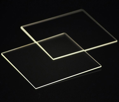 แผ่นกระจกควอตซ์ ทนทานต่ออุณหภูมิสูง ทนทานต่อการส่งผ่านแสงสูง ขนาดที่กำหนดเอง โปร่งใส 2